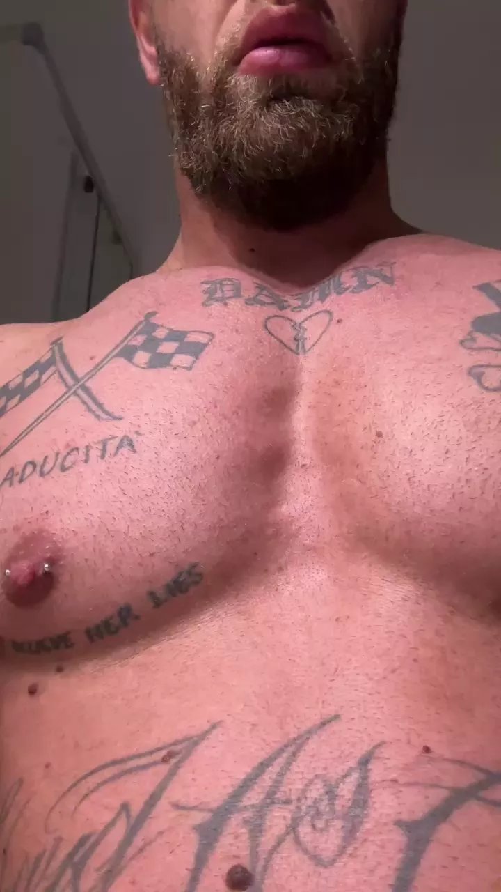 Offline Hardmuscle_ on Cam4