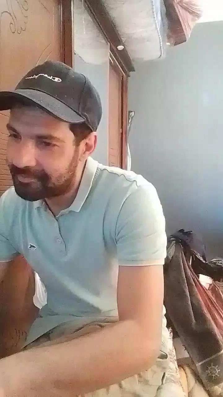 hardzfucker on Cam4 