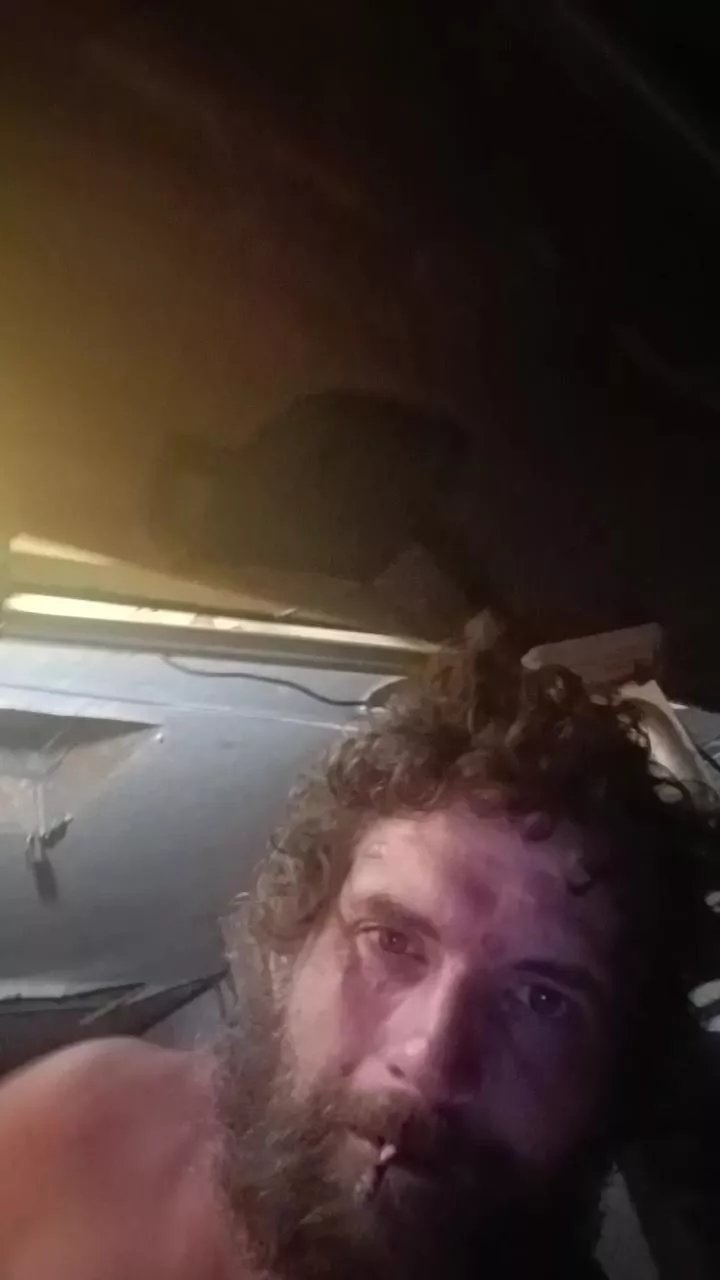 Offline heathenfuck420 on Cam4