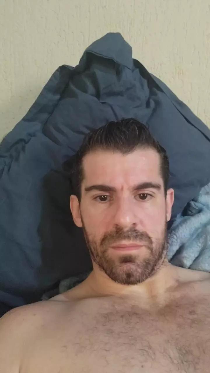 horneydaddysp41 on Cam4 