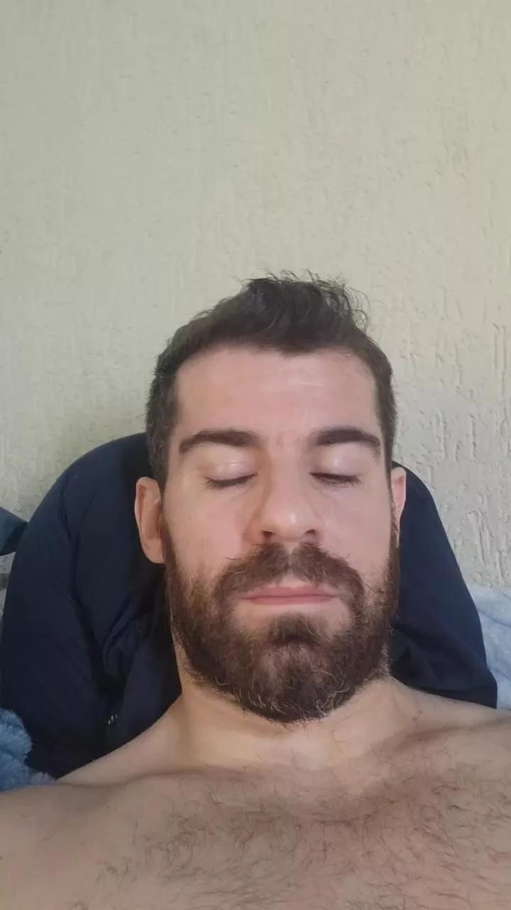 horneydaddysp41 on Cam4 