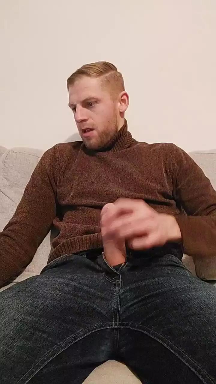 horny6209 on Cam4 