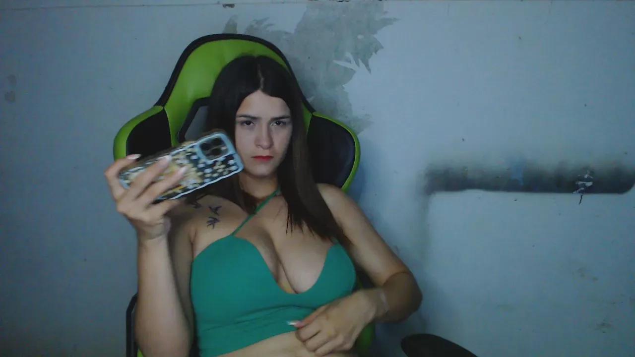 Hotcollege29 on Cam4 