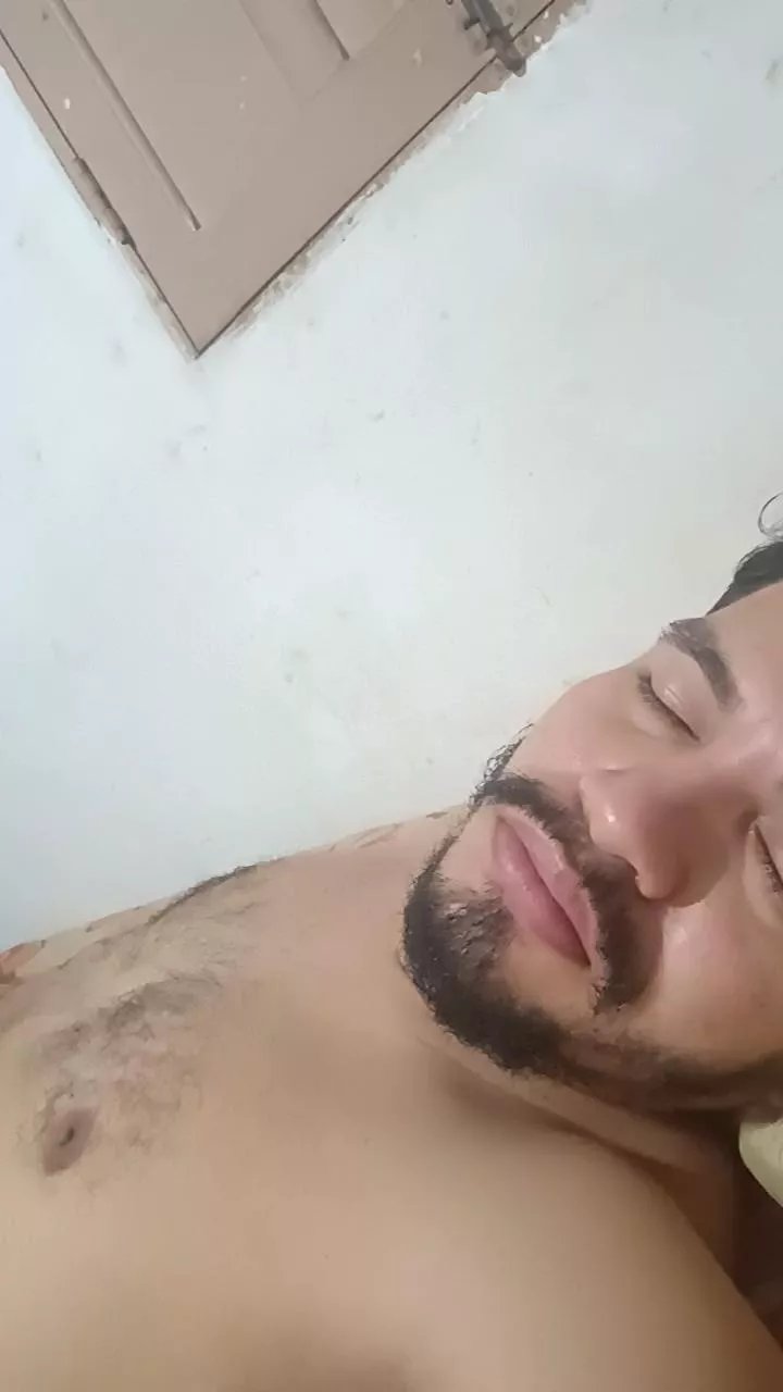 Offline Ielriscam on Cam4