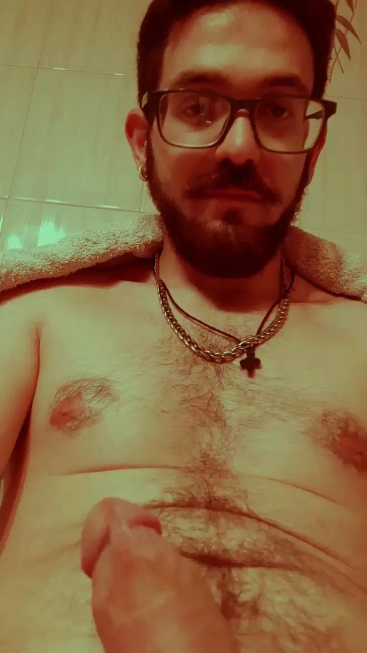 Offline Ilovecumi on Cam4