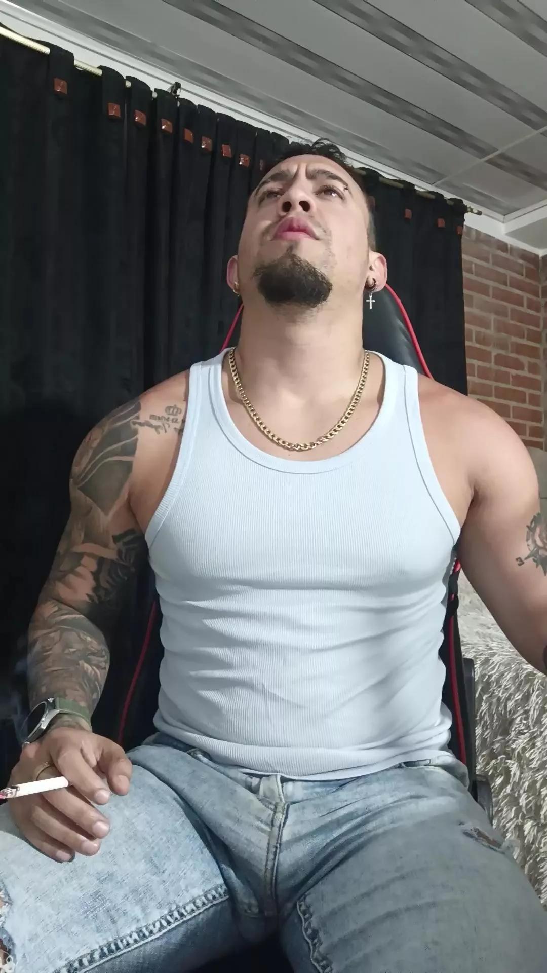 Im_massimo777 on Cam4 