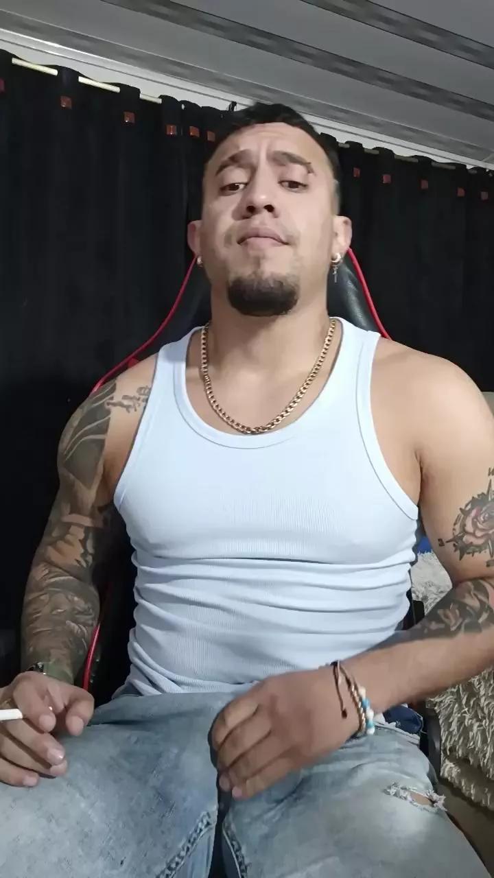 Im_massimo777 on Cam4 
