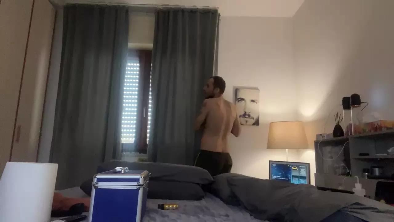 Infestacon on Cam4 