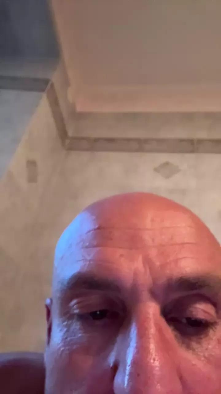 Intriganteevo on Cam4 
