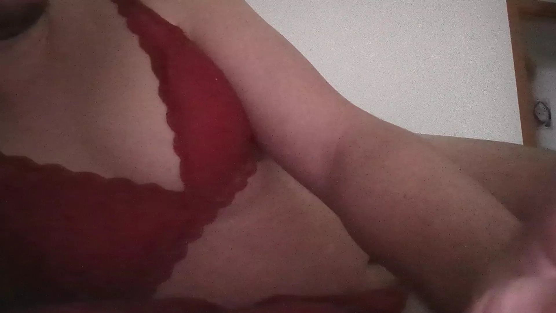 Offline Ipiedidiclara95 on Cam4