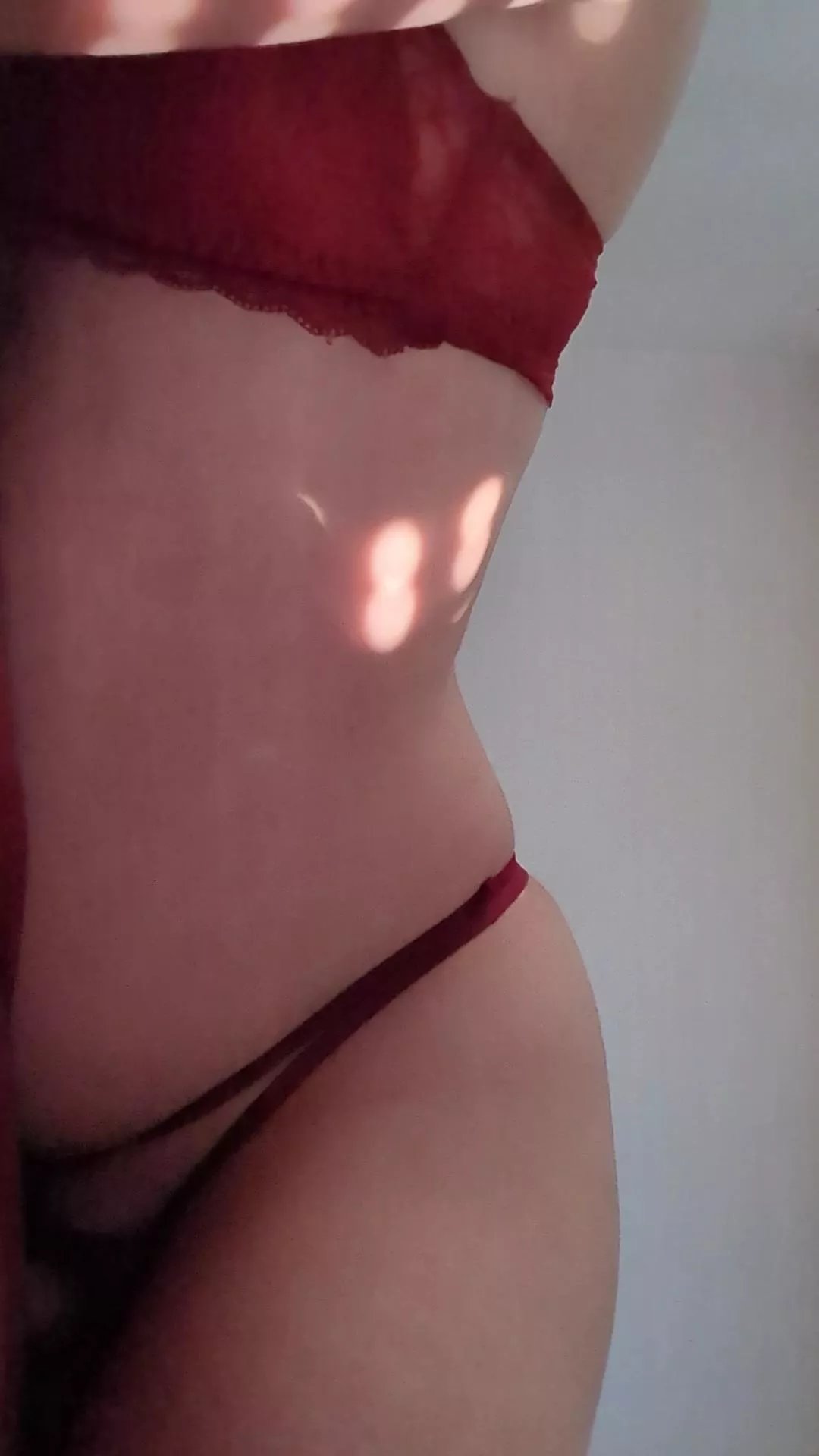 Offline Ipiedidiclara95 on Cam4