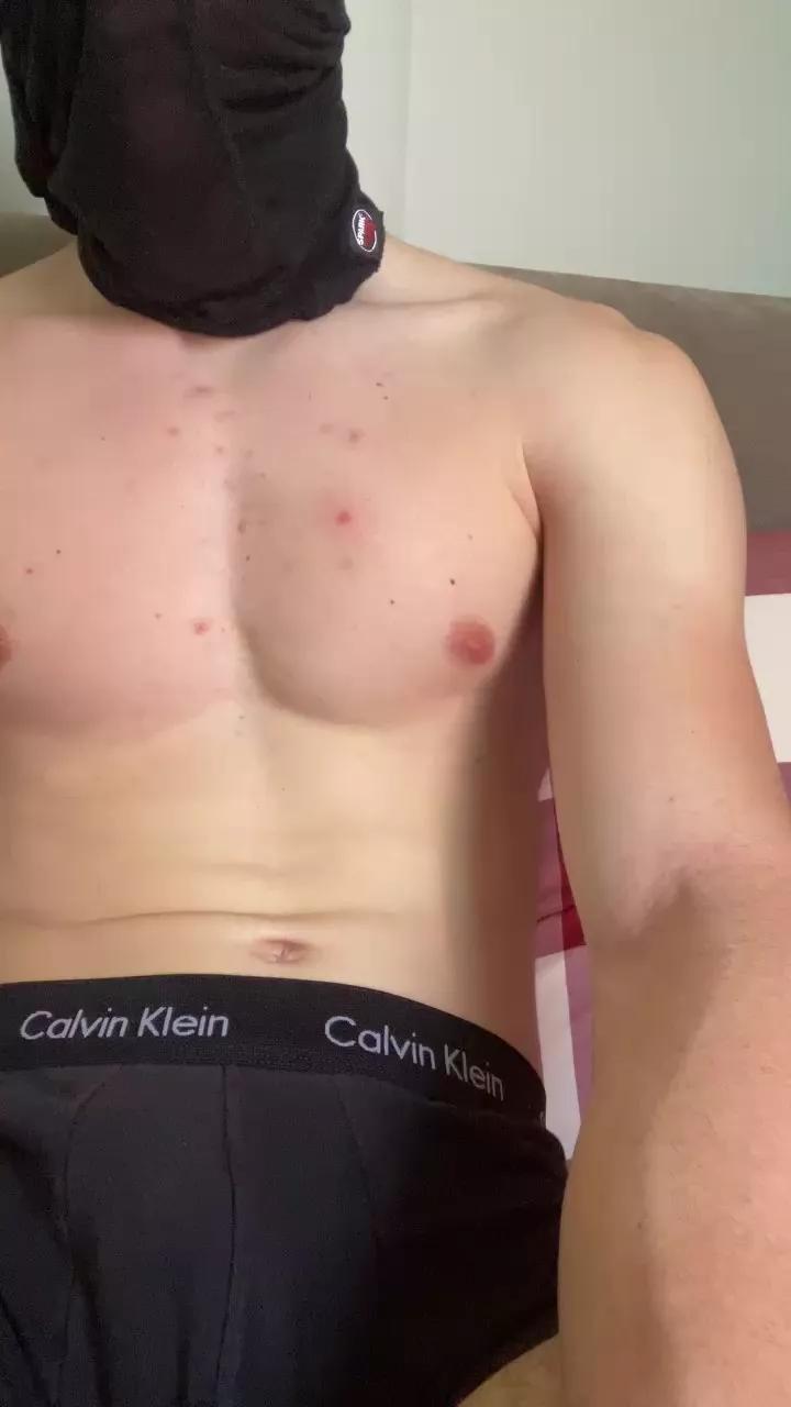 italocaliente on Cam4 