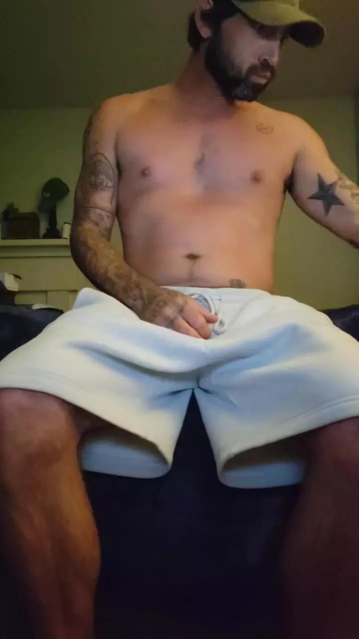 Itzmeebaby on Cam4 