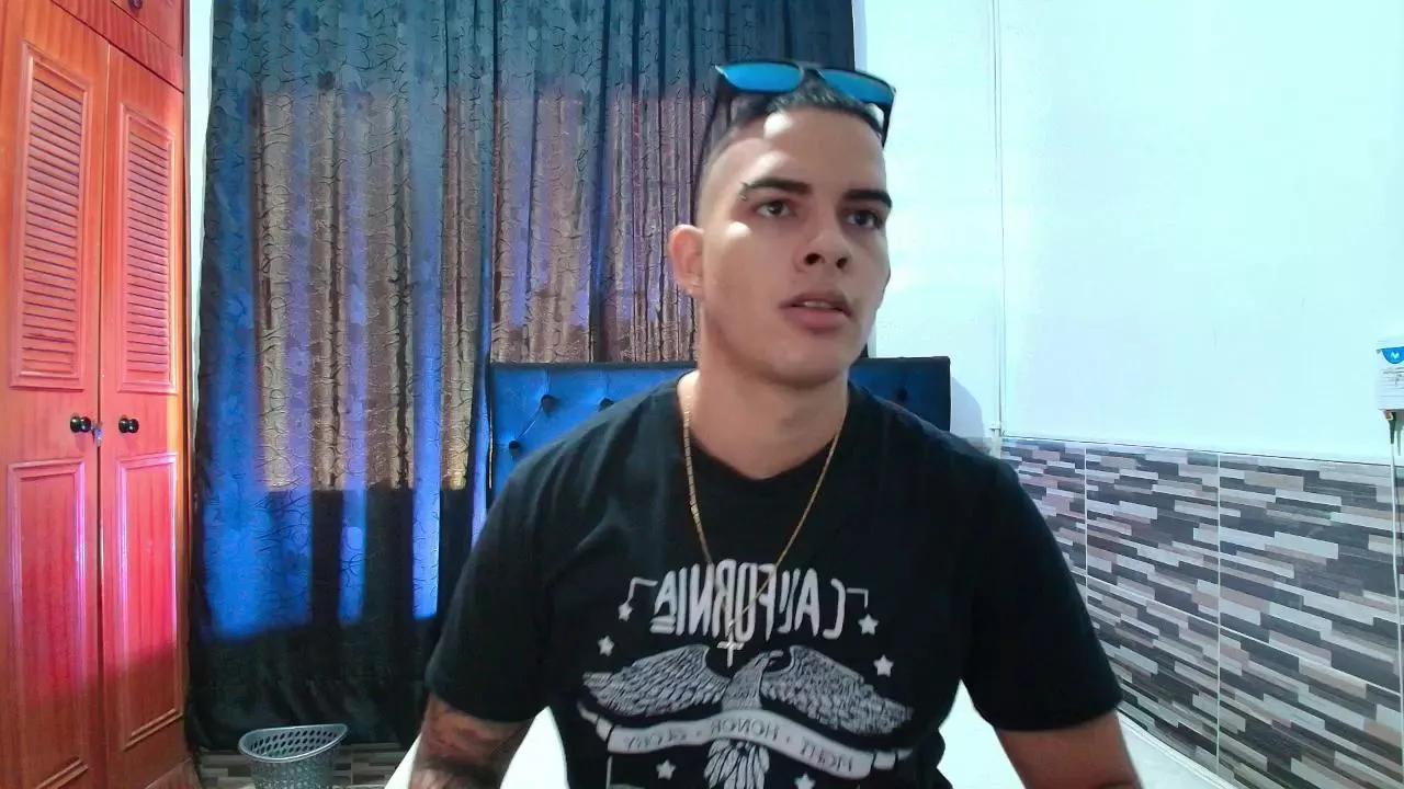 jacob_fireexx on Cam4 