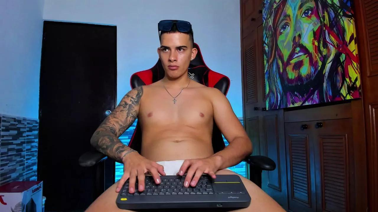 jacob_fireexx on Cam4 