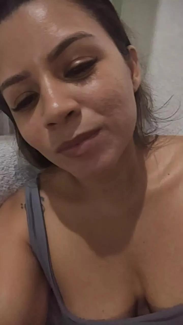 Janysapeka on Cam4 