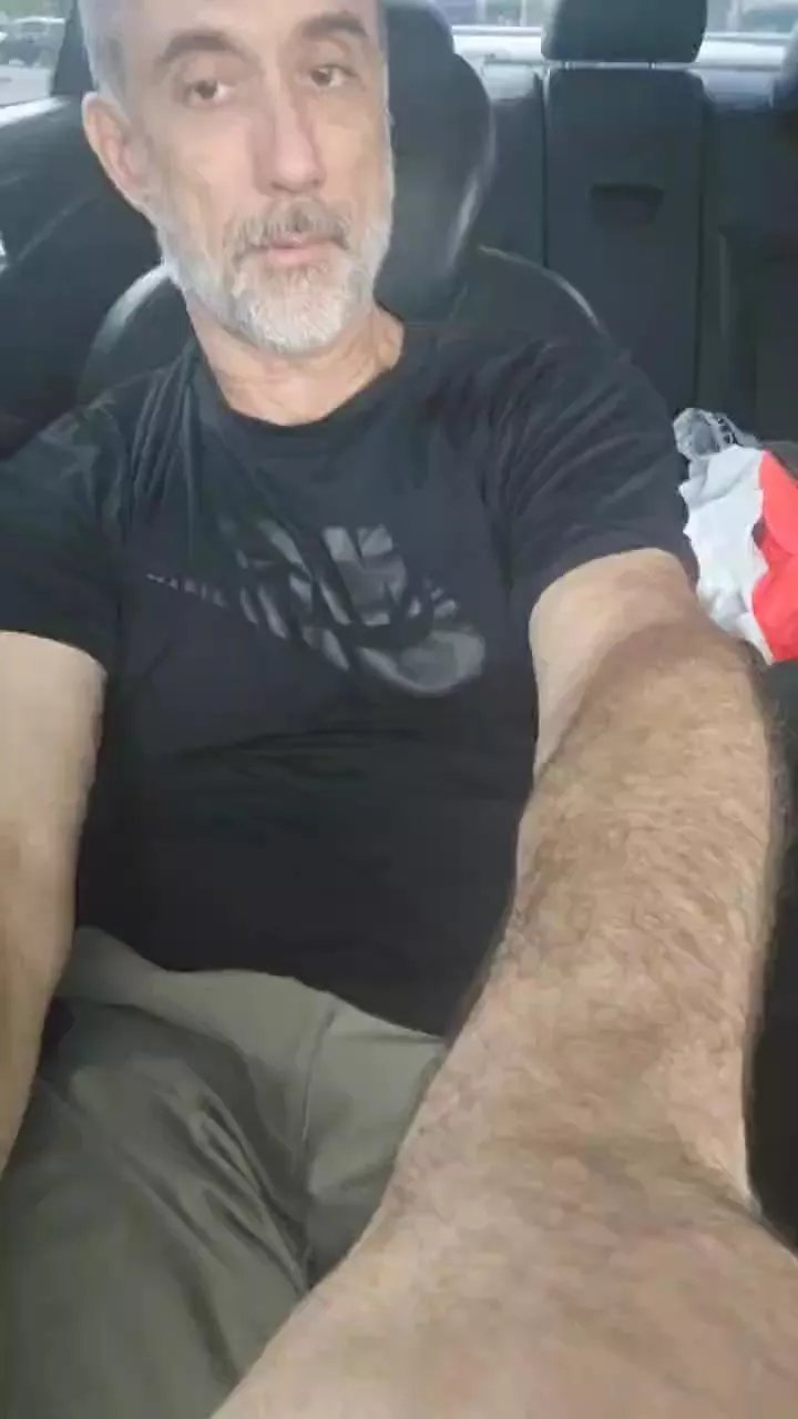 Offline Jaywillpla_y on Cam4