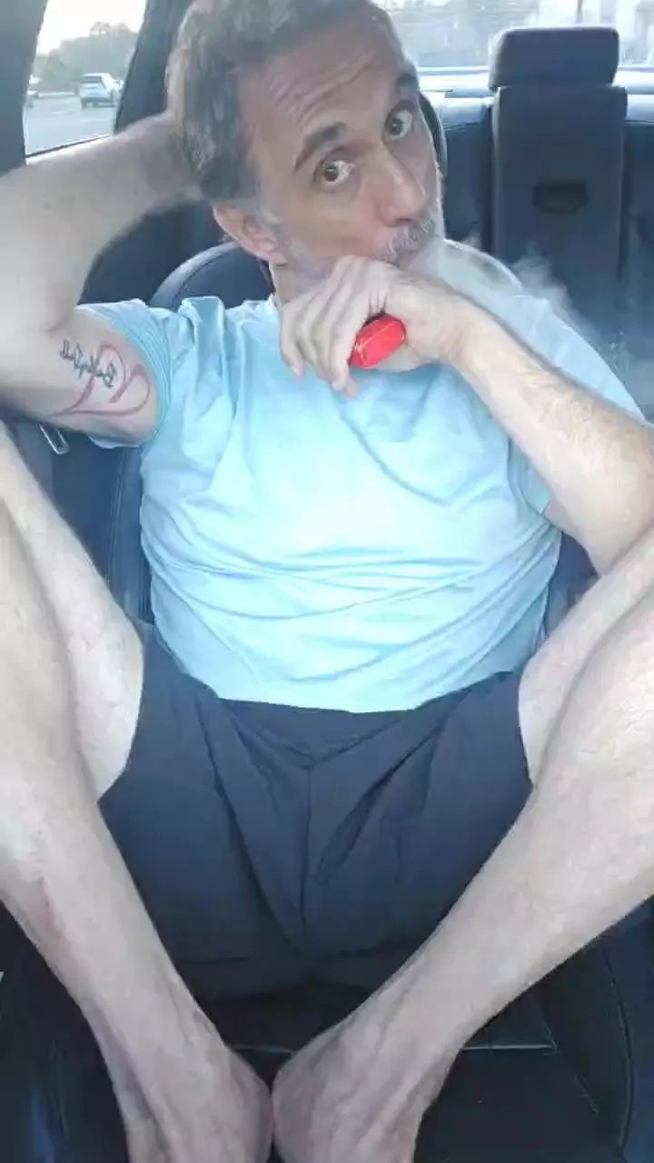 Offline Jaywillpla_y on Cam4