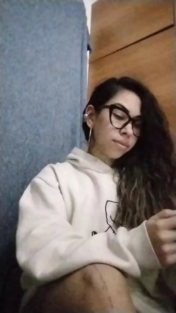 Offline jessen1 on Cam4