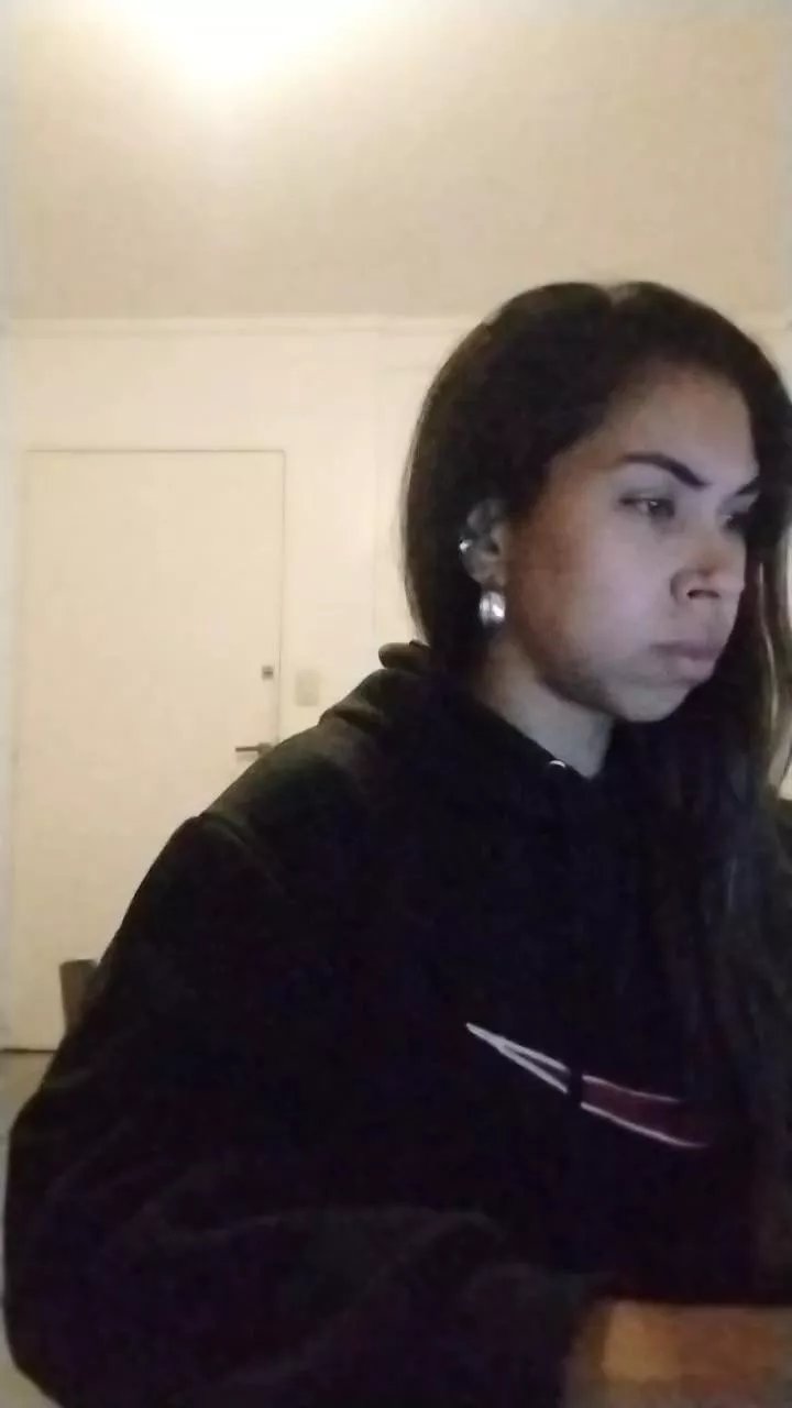 Offline jessen1 on Cam4