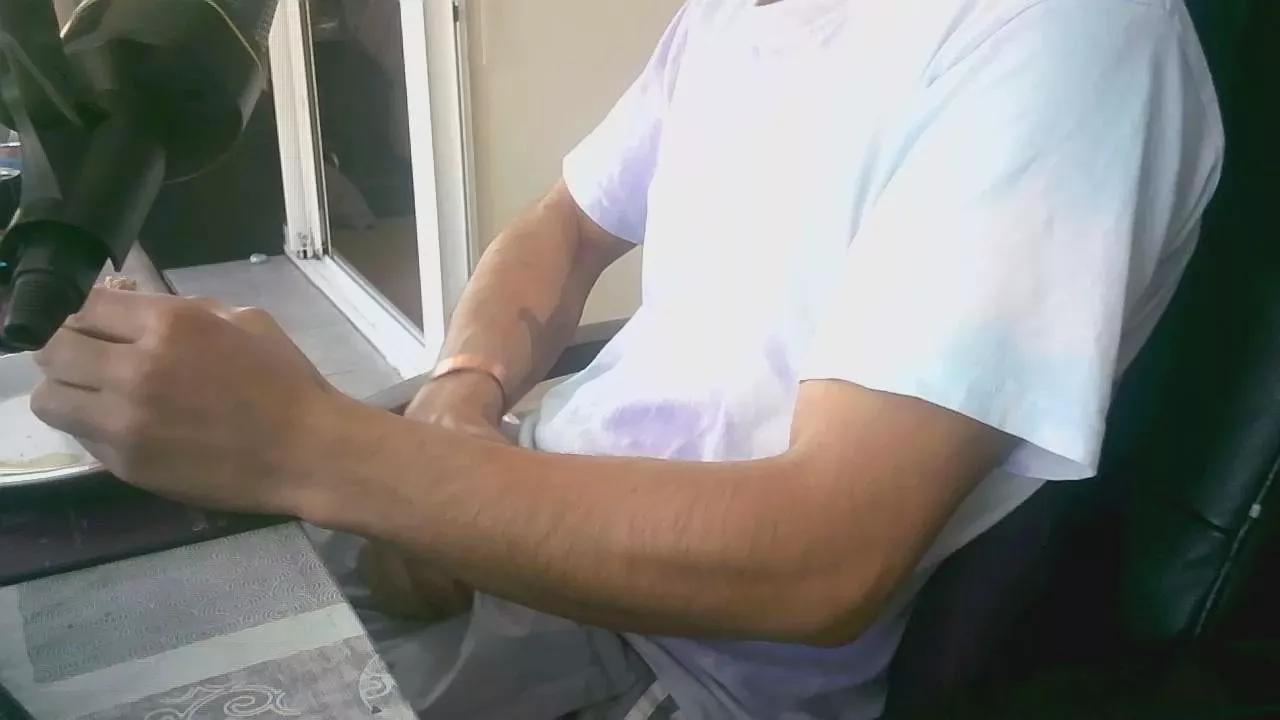 jgonzc on Cam4 