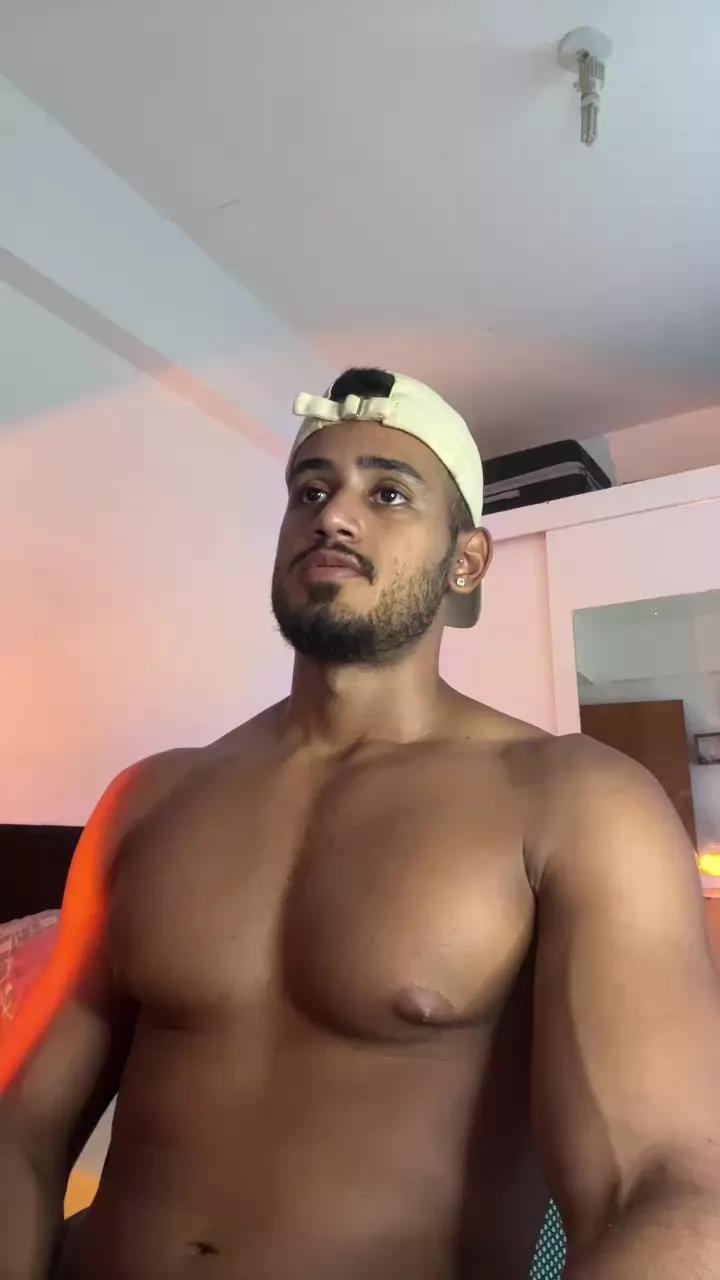 jhefiinho on Cam4 