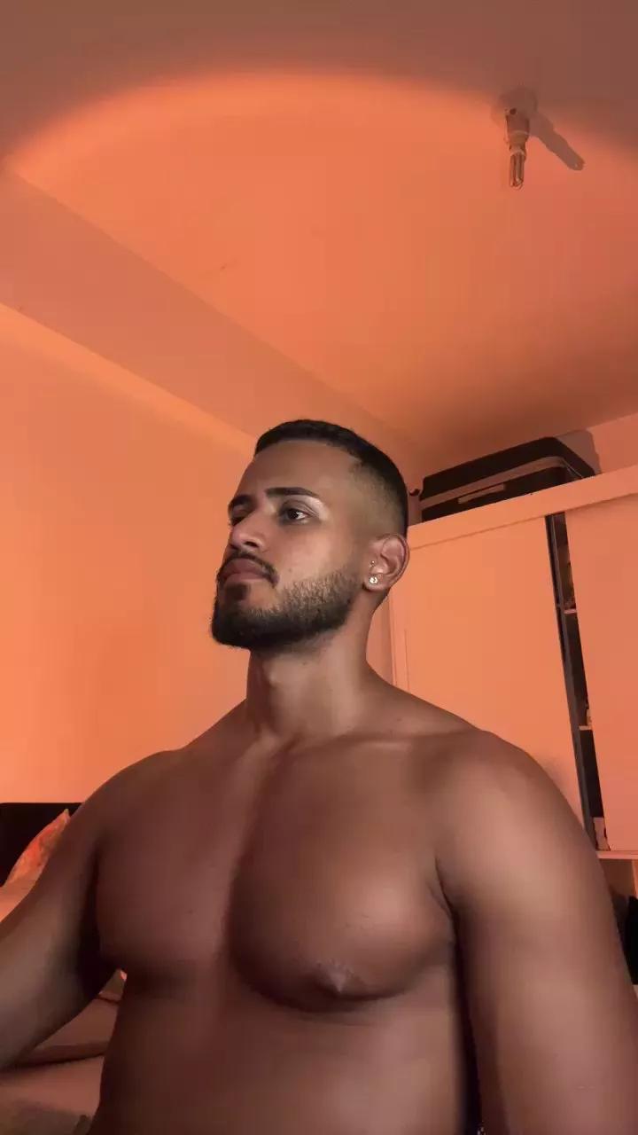 jhefiinho on Cam4 