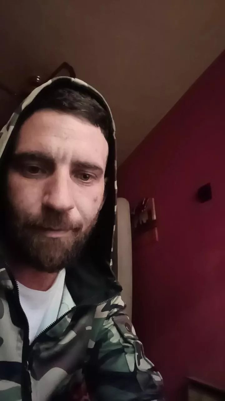 Offline Joni20cm on Cam4