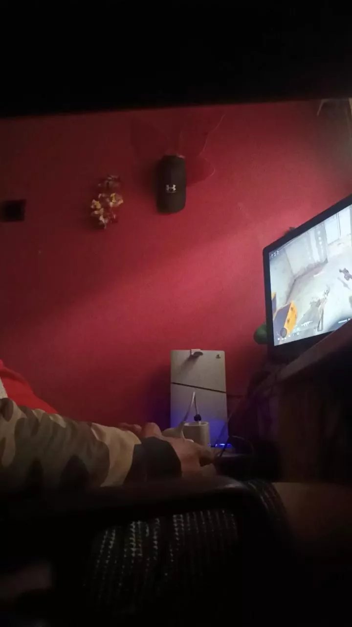 Offline Joni20cm on Cam4