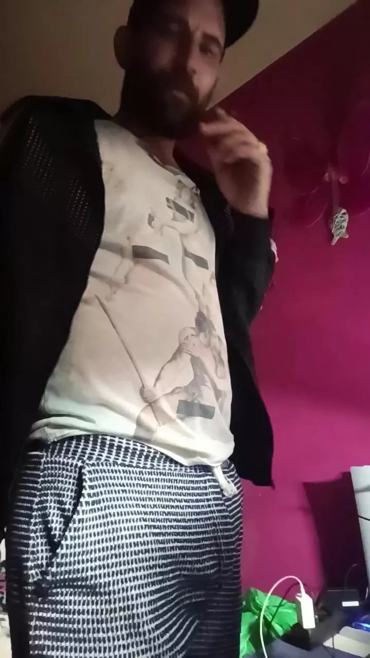 Offline Joni20cm on Cam4