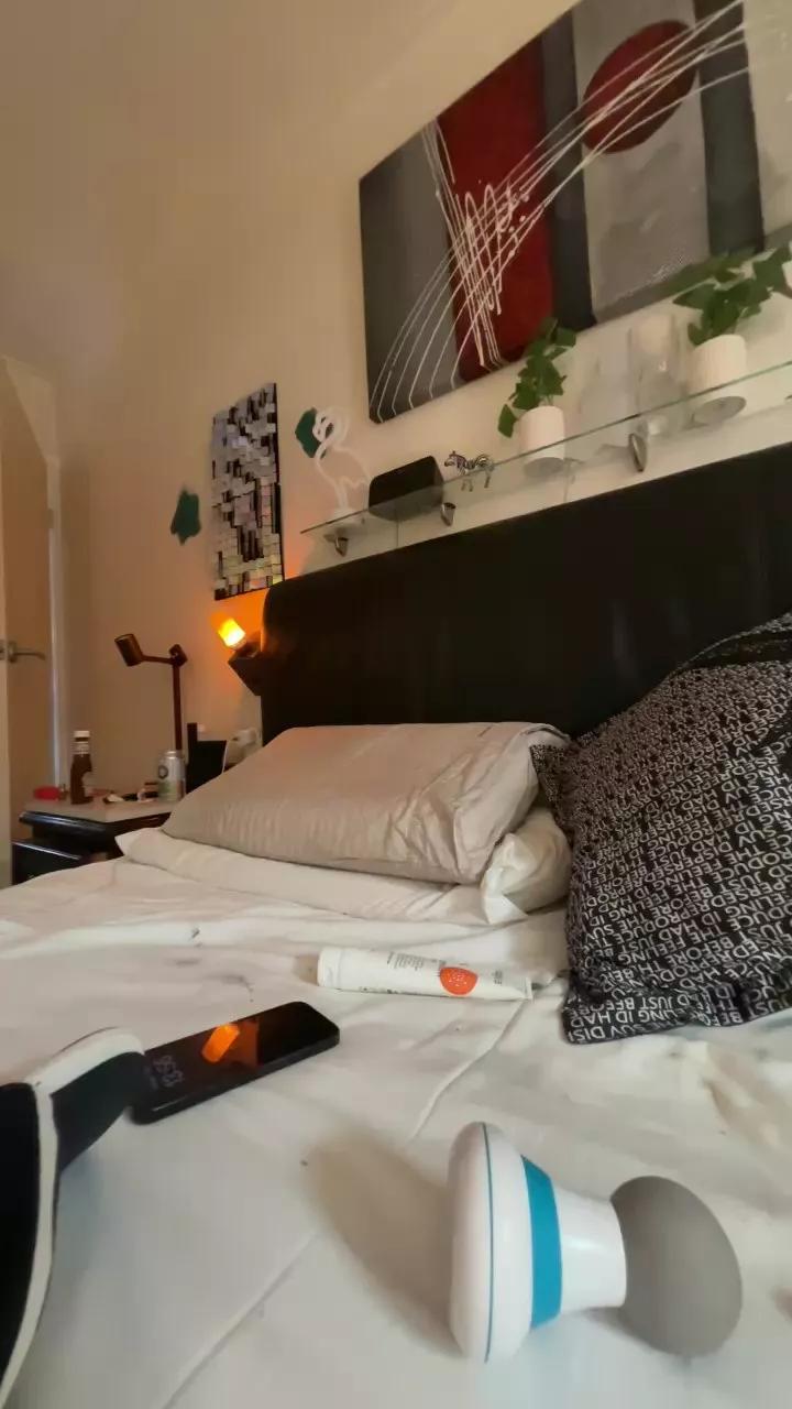 jonjonespwns on Cam4 