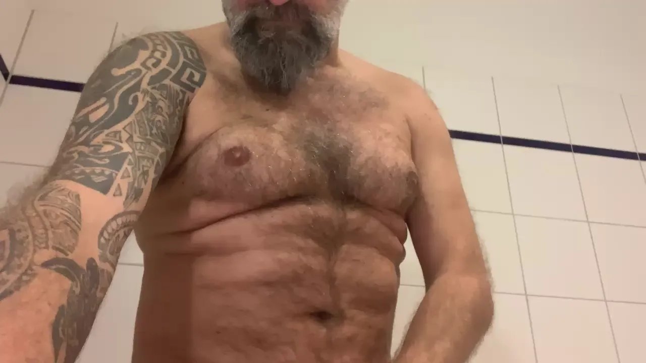 Offline jonny247 on Cam4