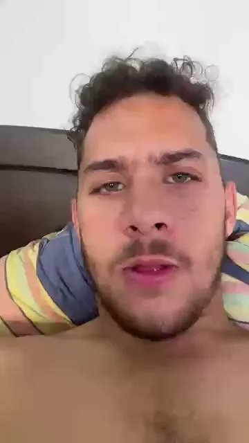 Offline jorgeeeeeeeeee on Cam4