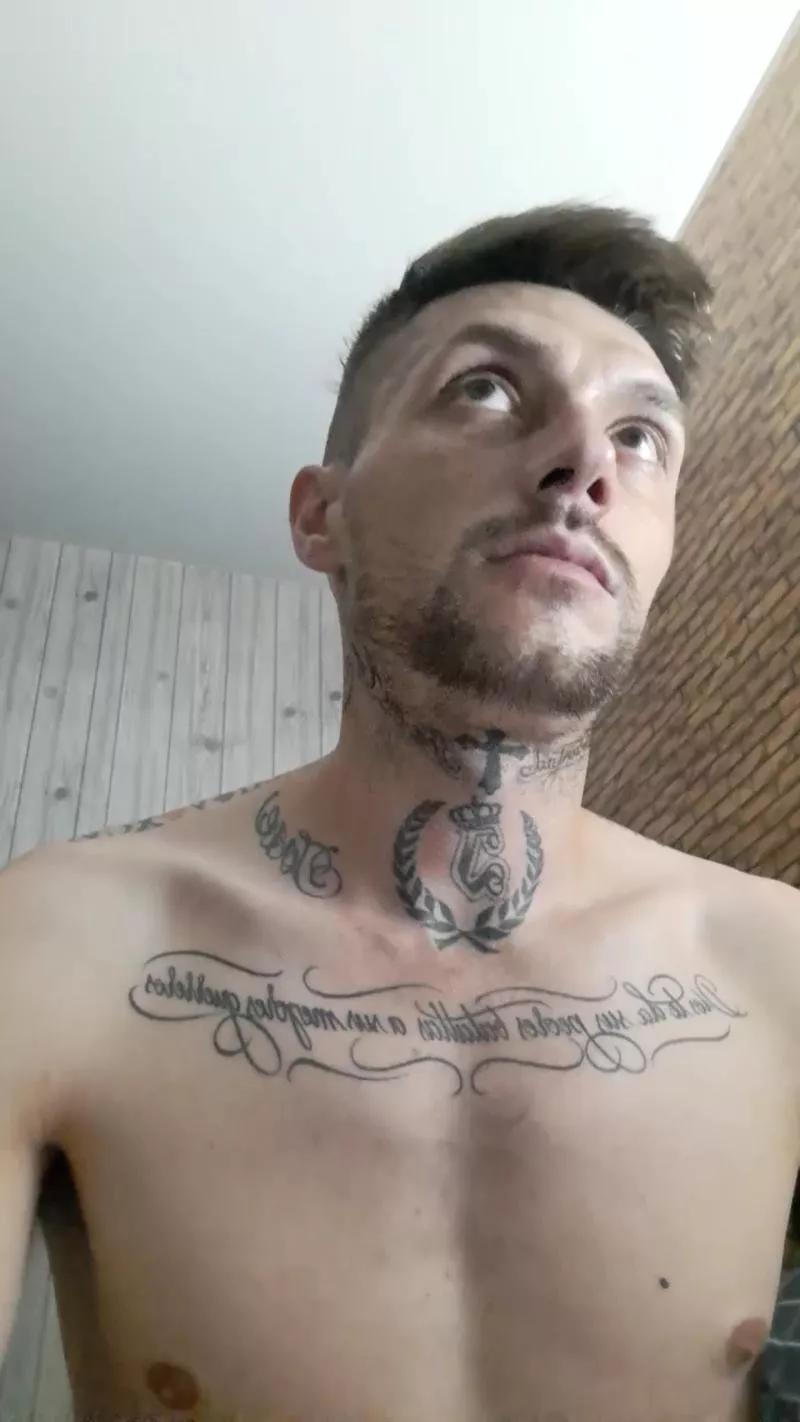 jose6371 on Cam4 