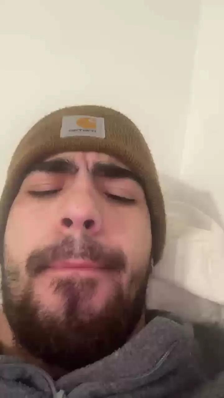 Jovencitobcn21 on Cam4 
