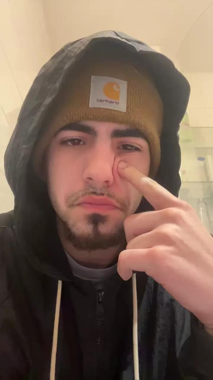 Jovencitobcn21 on Cam4 