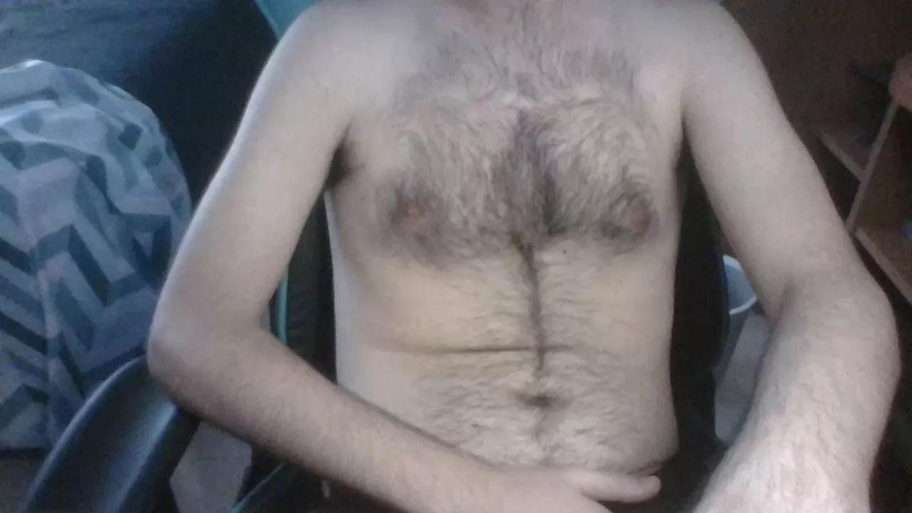 Jovenpelud97 on Cam4 
