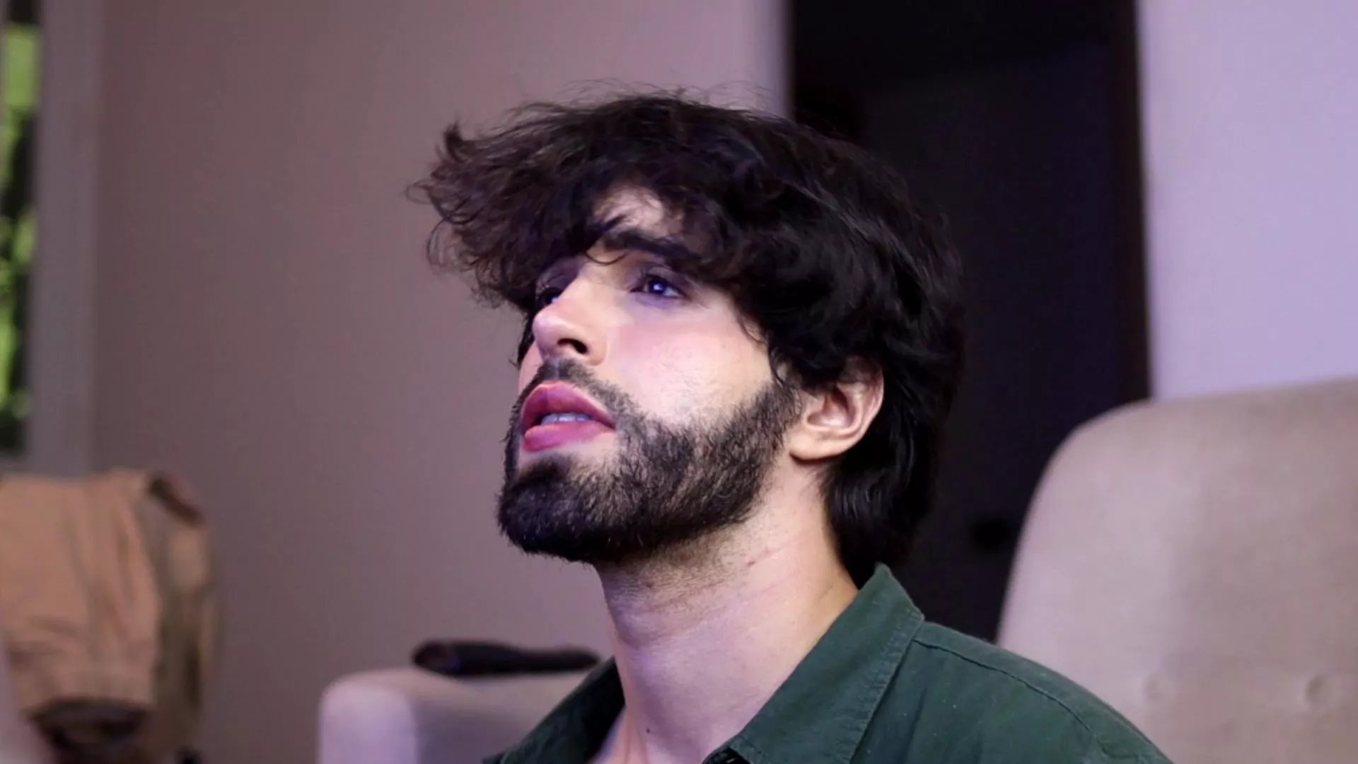 Offline juanrizzo on Cam4