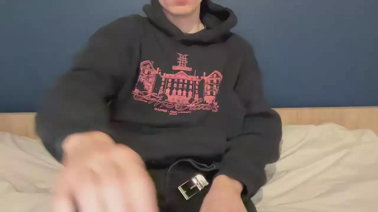 jules300 on Cam4 