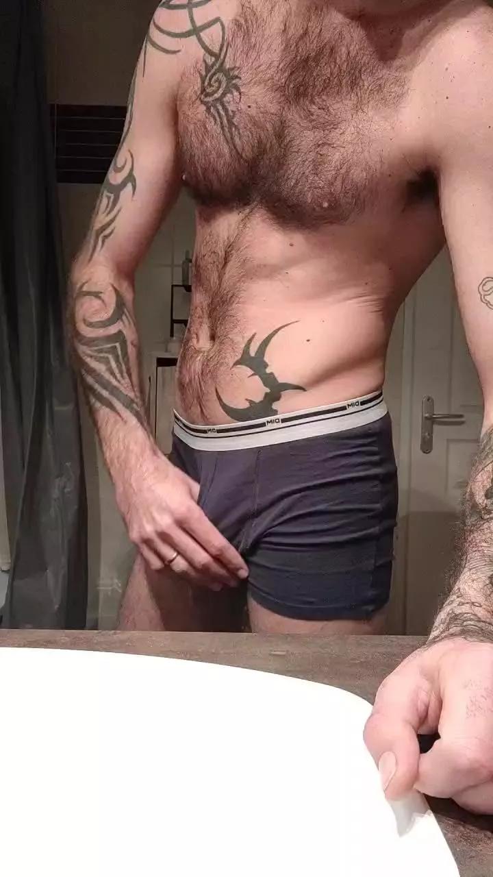 Julien6992 on Cam4 