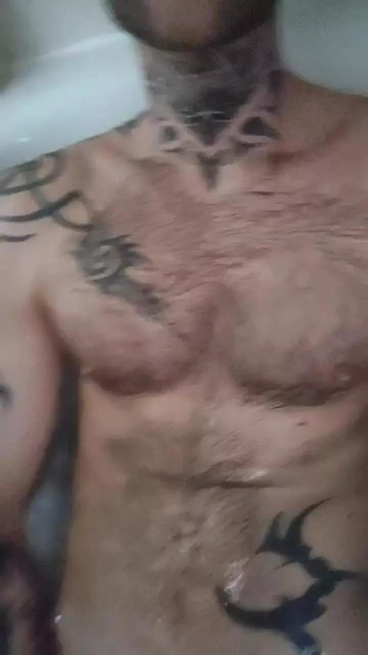 Julien6992 on Cam4 