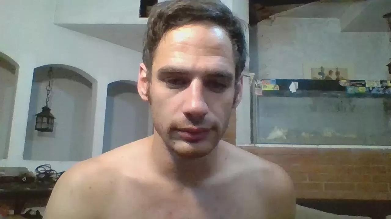 julijuli123_Por on Cam4 