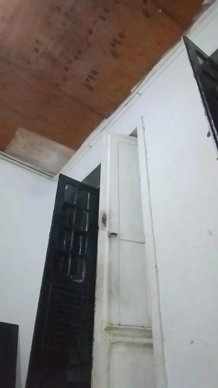 Offline Julioassis on Cam4