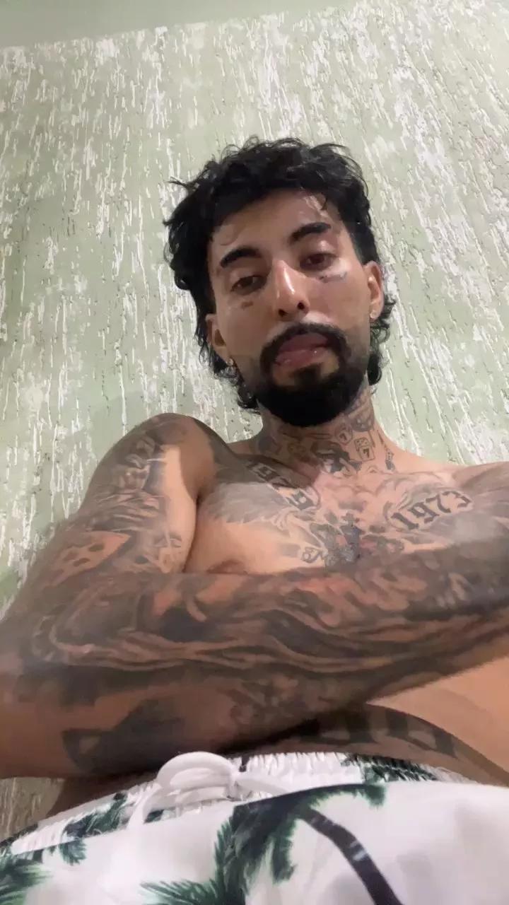 Kellrayan on Cam4 