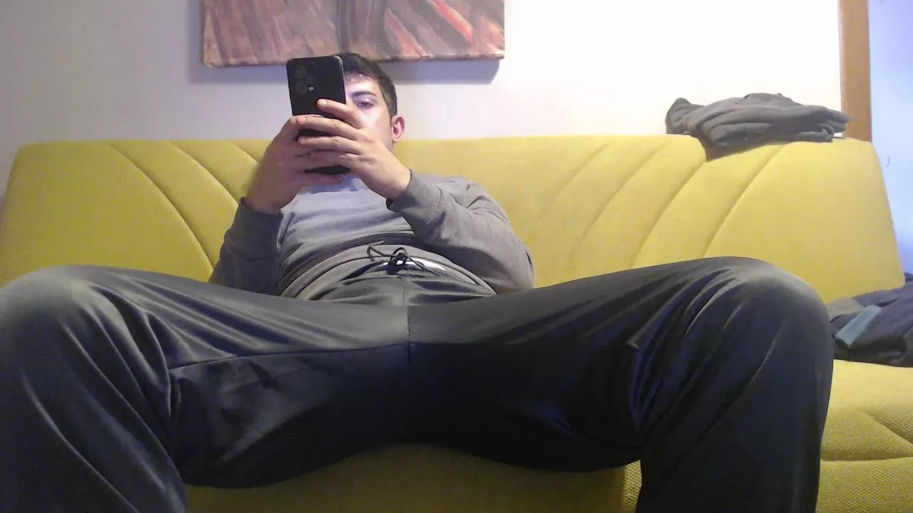 Offline kevindelsud on Cam4