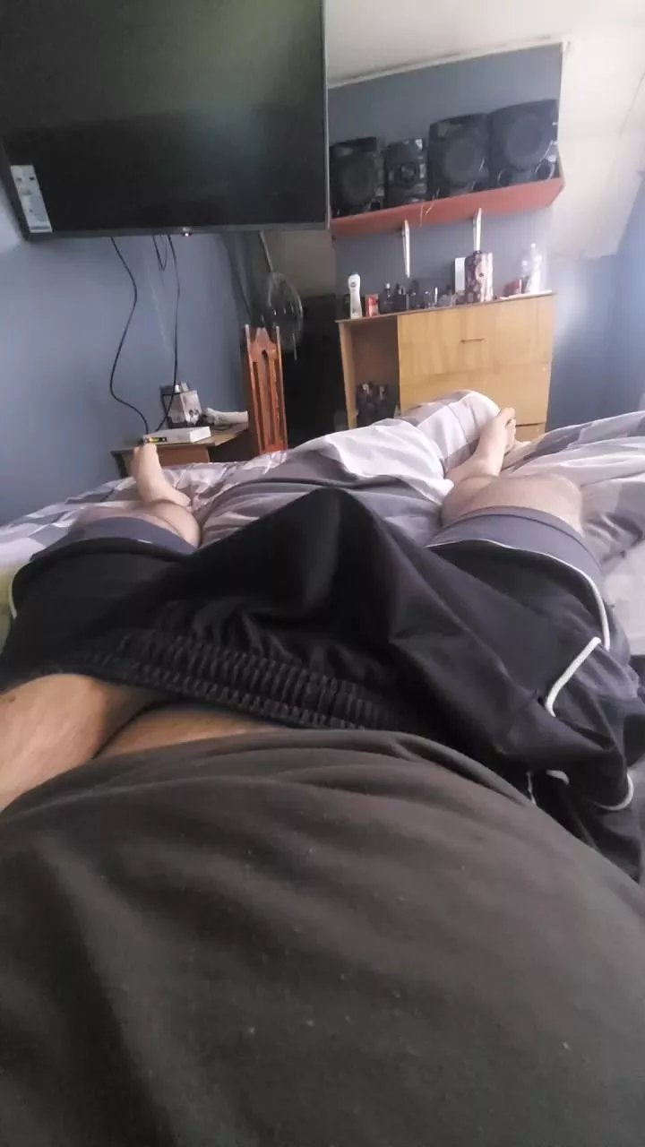 Offline Khalifaa29 on Cam4