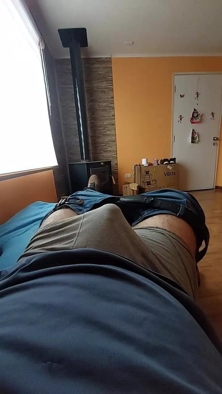 Offline Khalifaa29 on Cam4