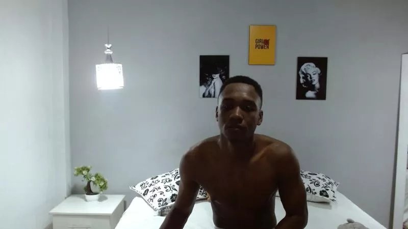 Offline Kimandyuk on Cam4