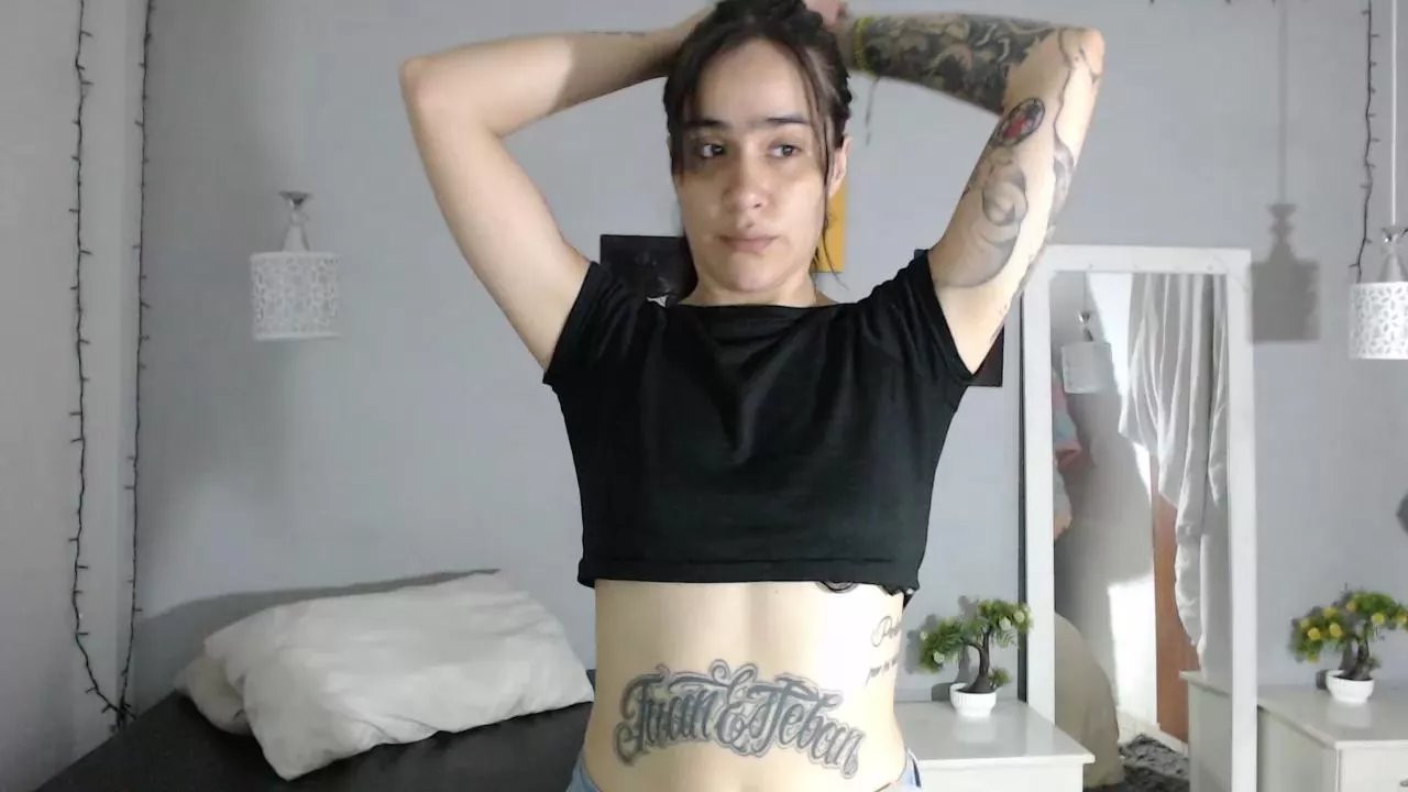 Offline Kimandyuk on Cam4