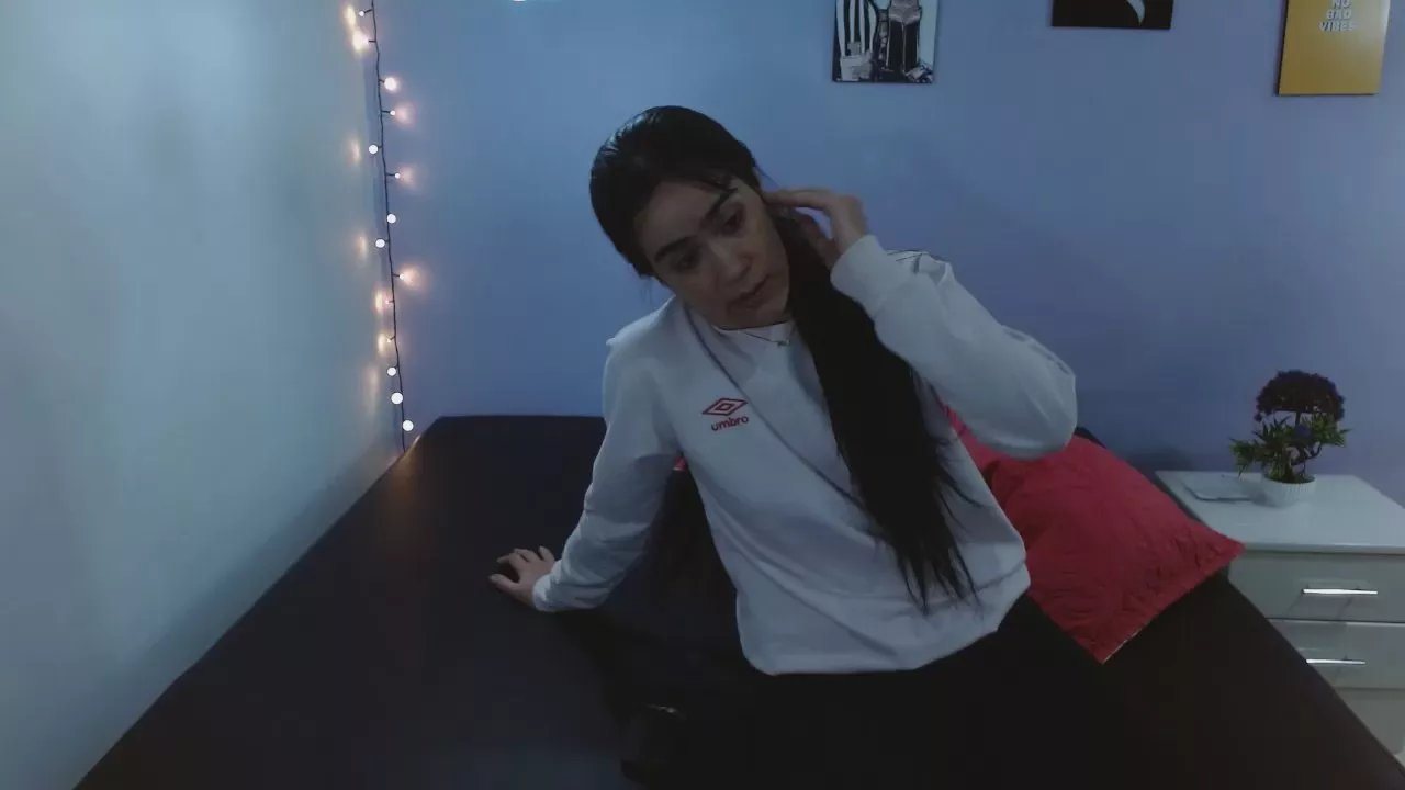 Offline Kimandyuk on Cam4